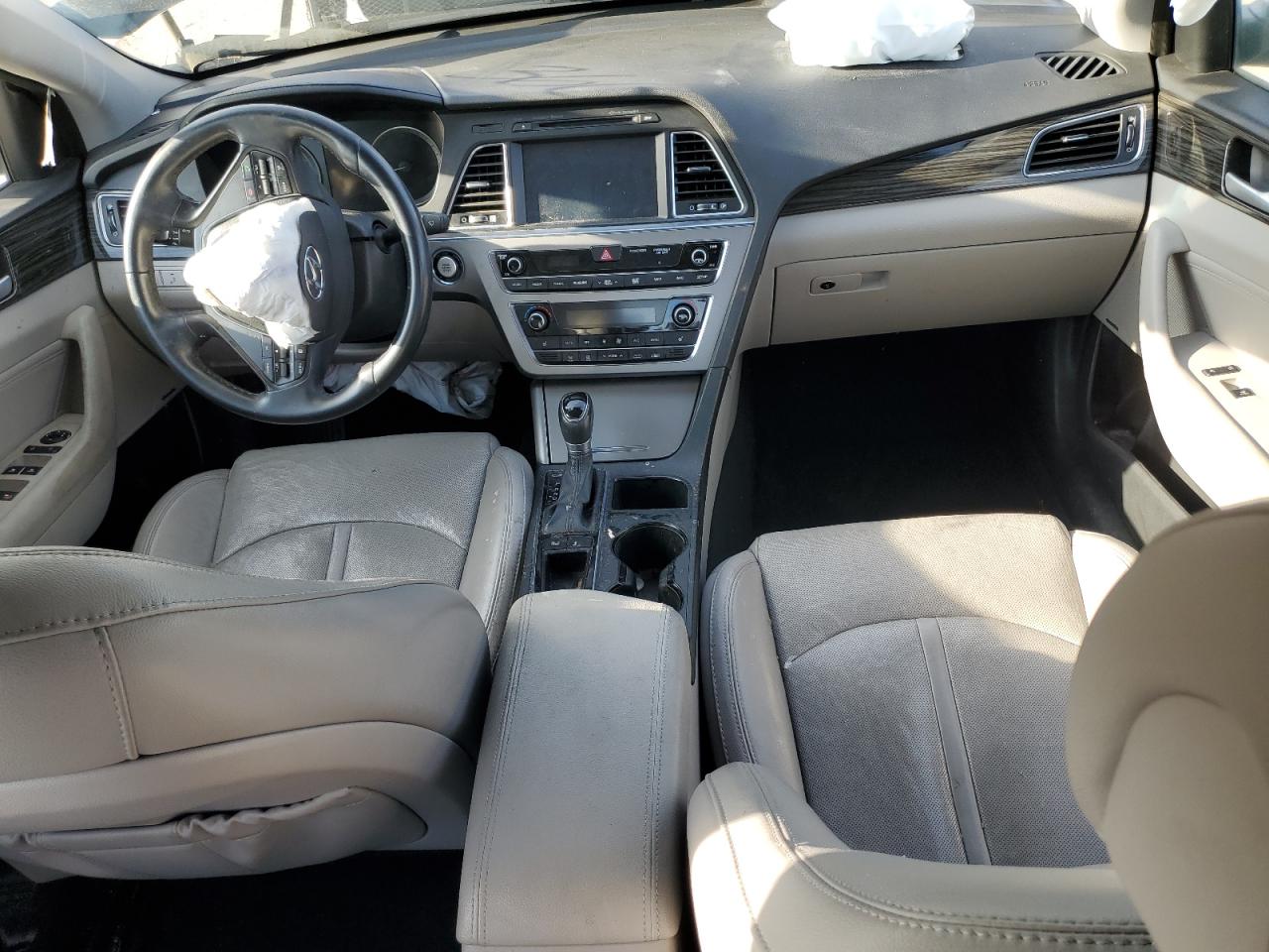 2015 Hyundai Sonata - Image 8