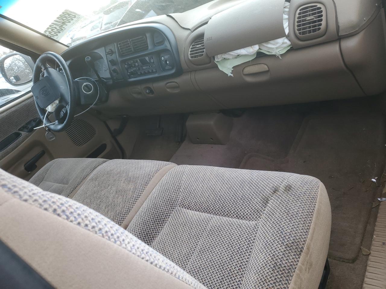 1998 Dodge RAM - Image 8