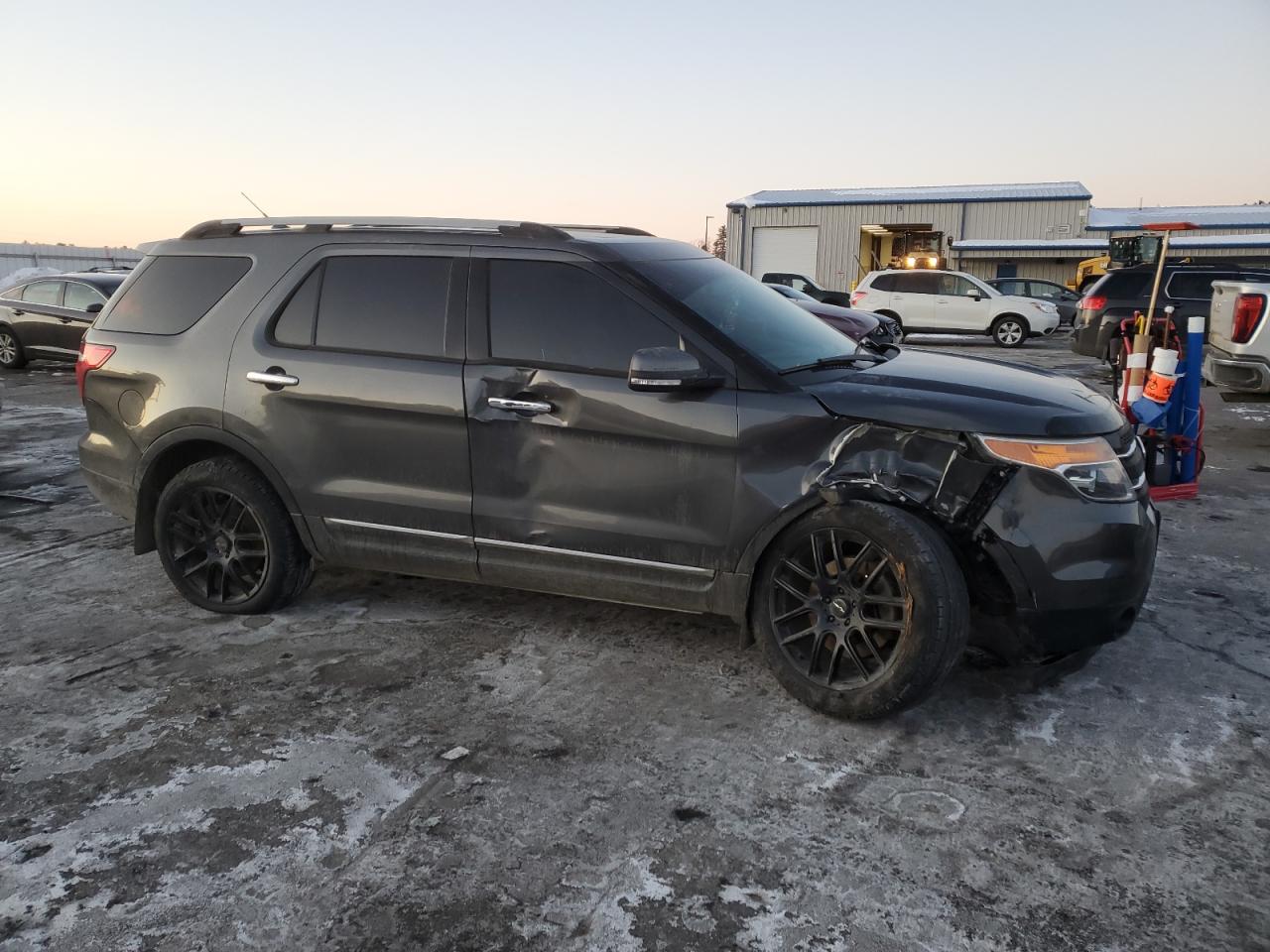 2015 Ford Explorer - Image 4