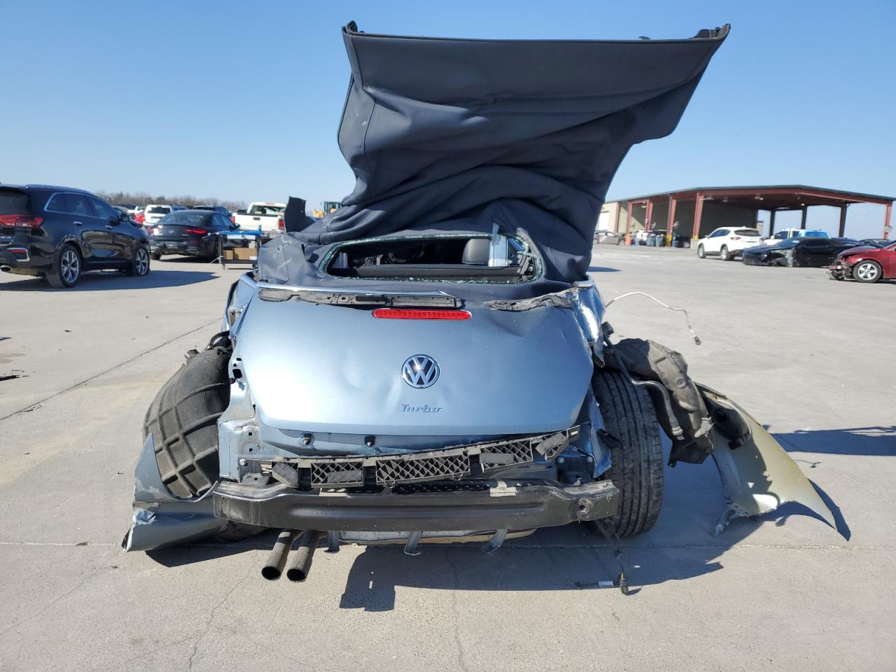2016 Volkswagen Beetle - Image 6