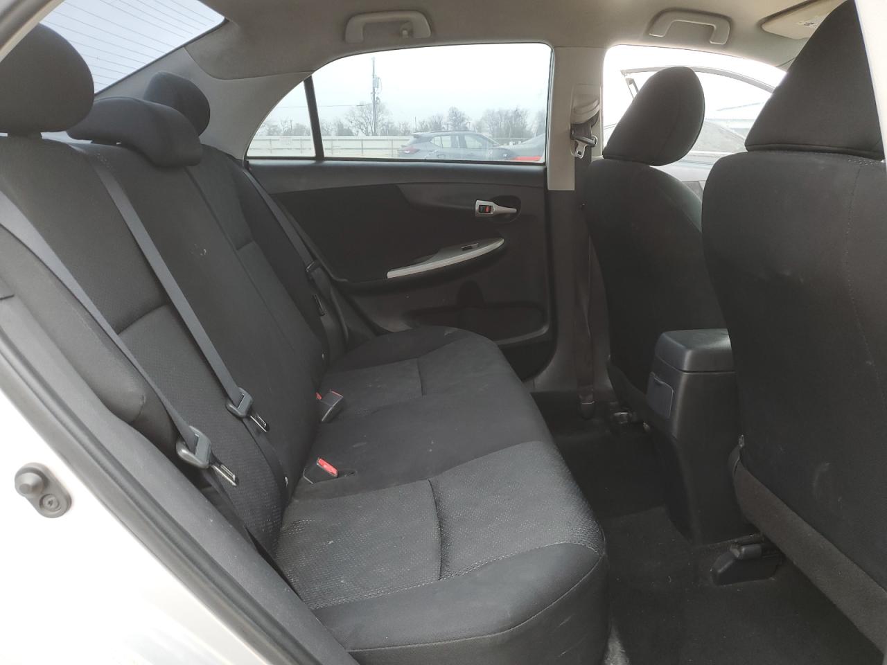 2010 Toyota Corolla - Image 10