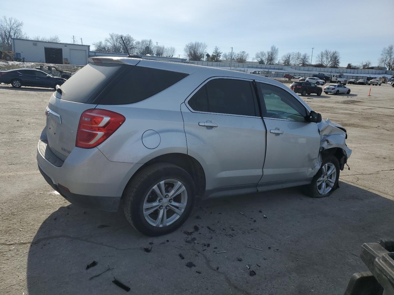 2016 Chevrolet Equinox - Image 3