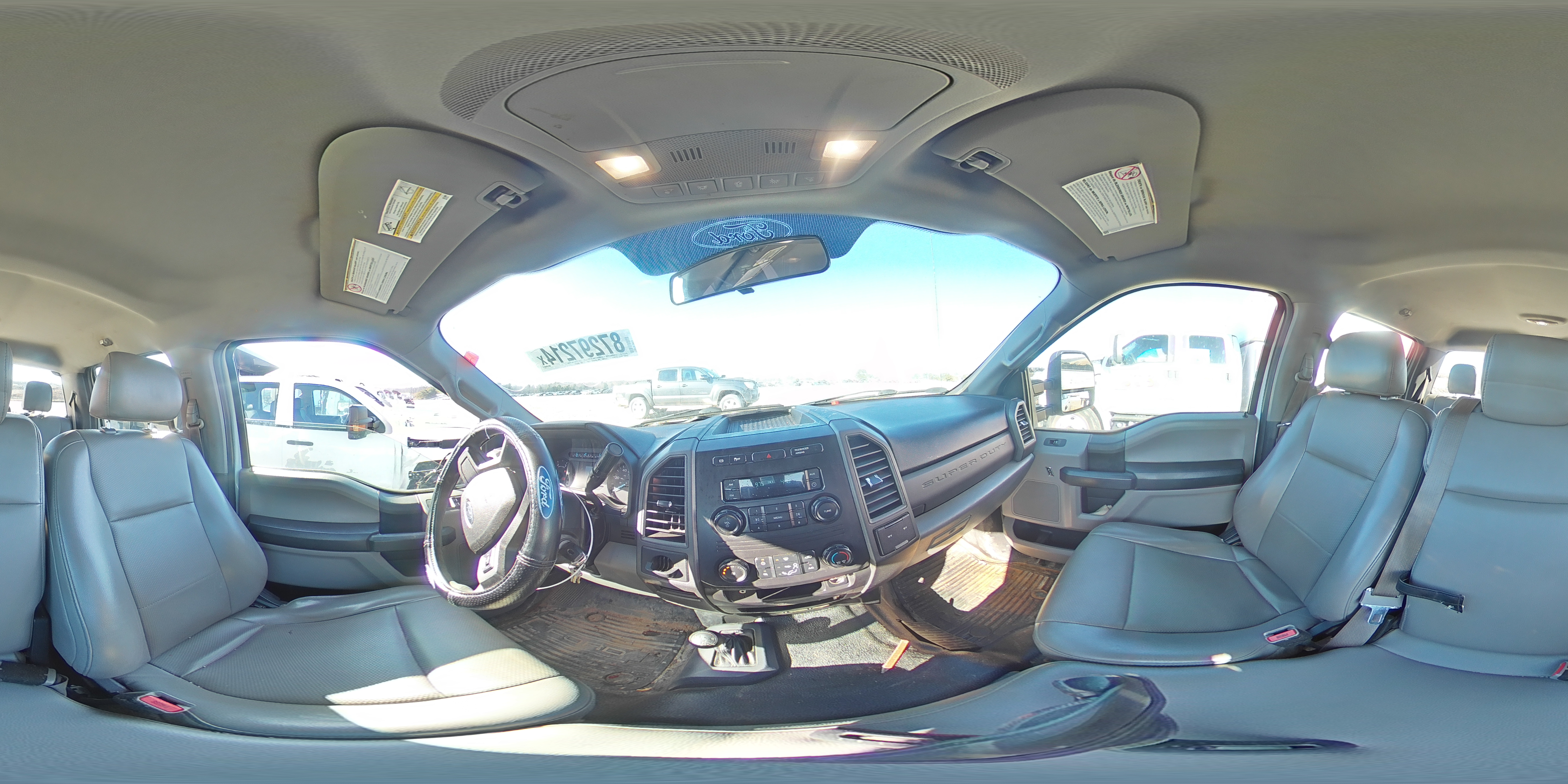 2017 Ford F350 - Image 13