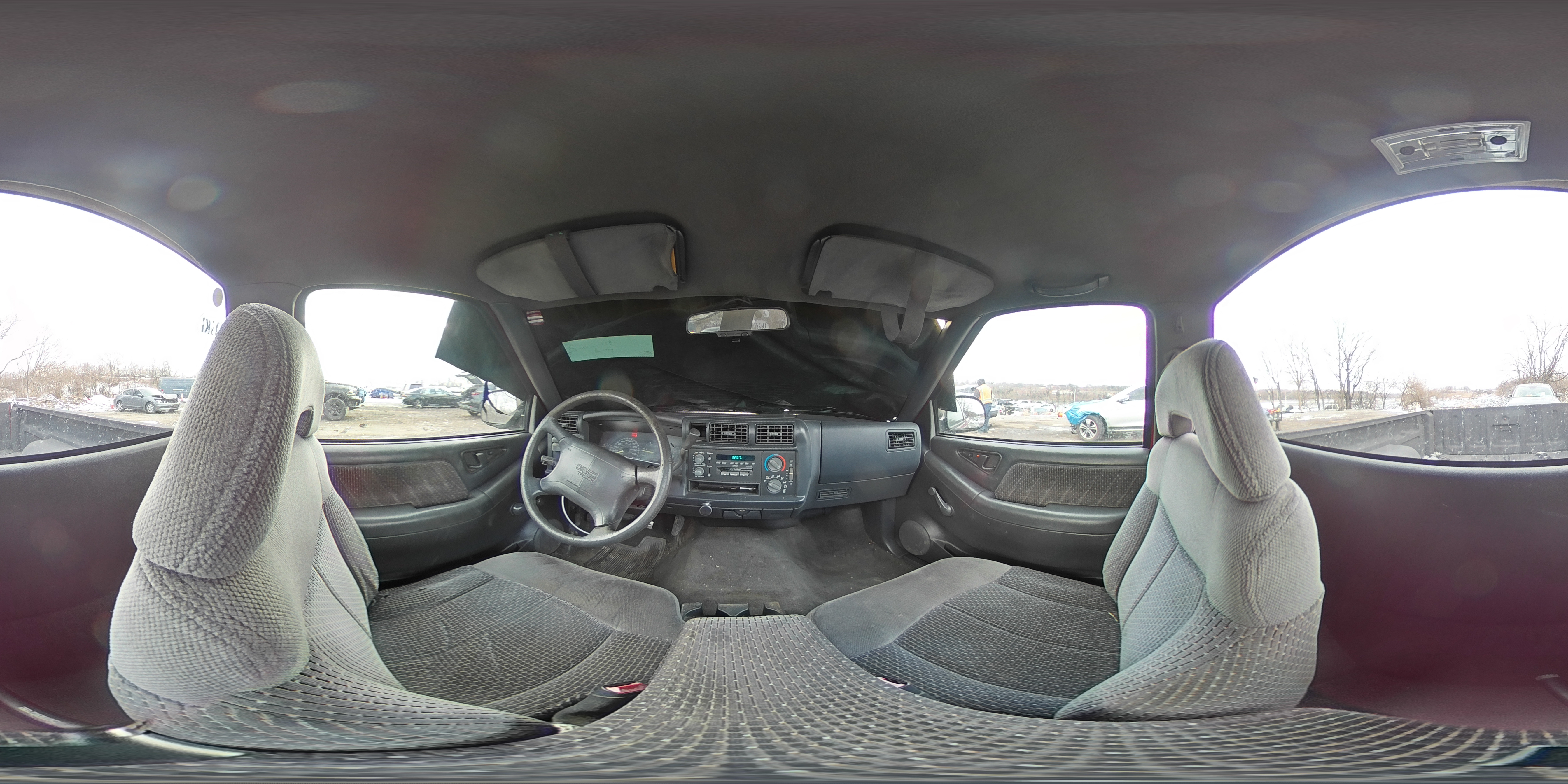 1997 GMC Sonoma - Image 13
