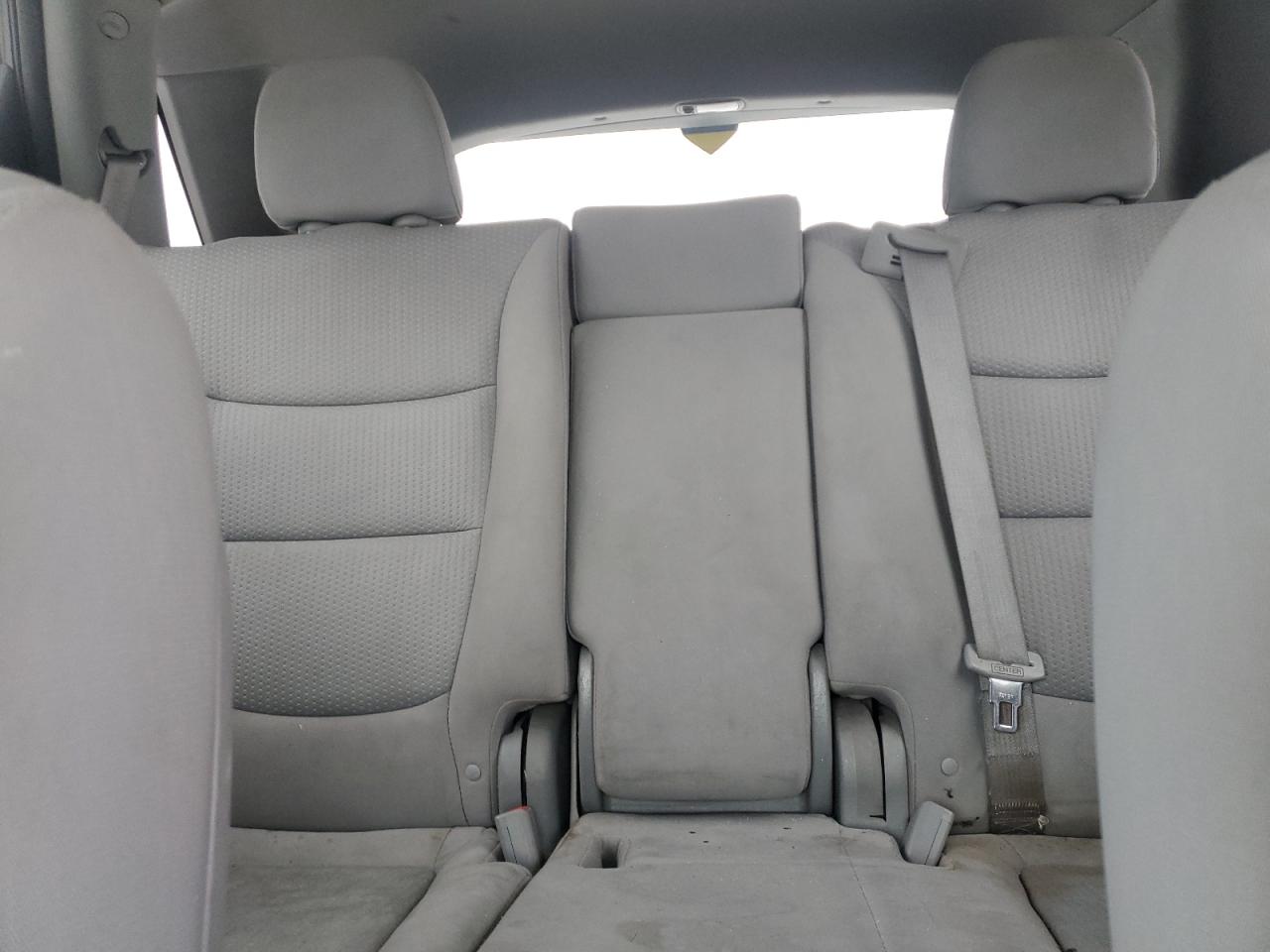 2013 Kia Sorento - Image 10