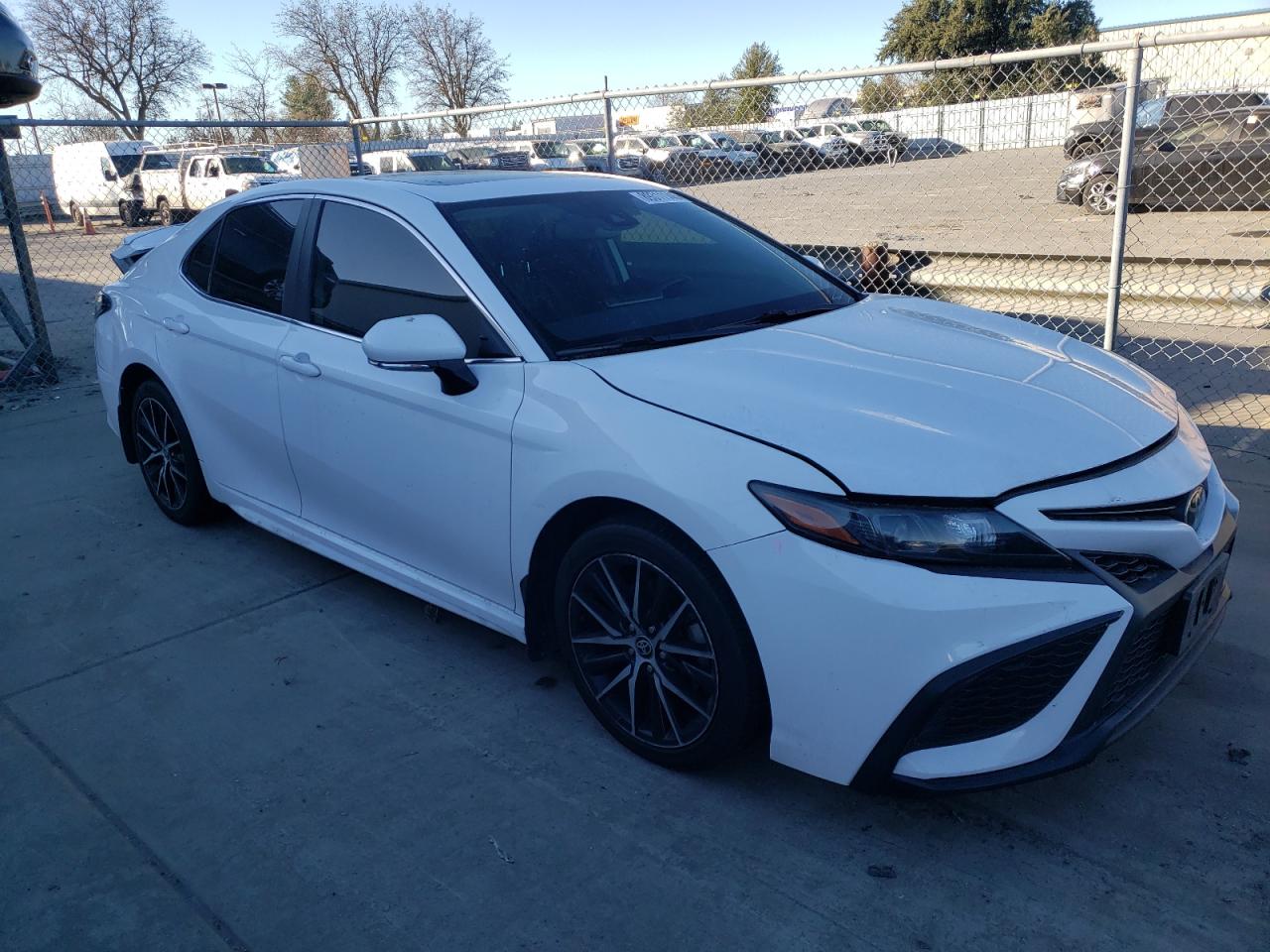 2021 Toyota Camry - Image 4