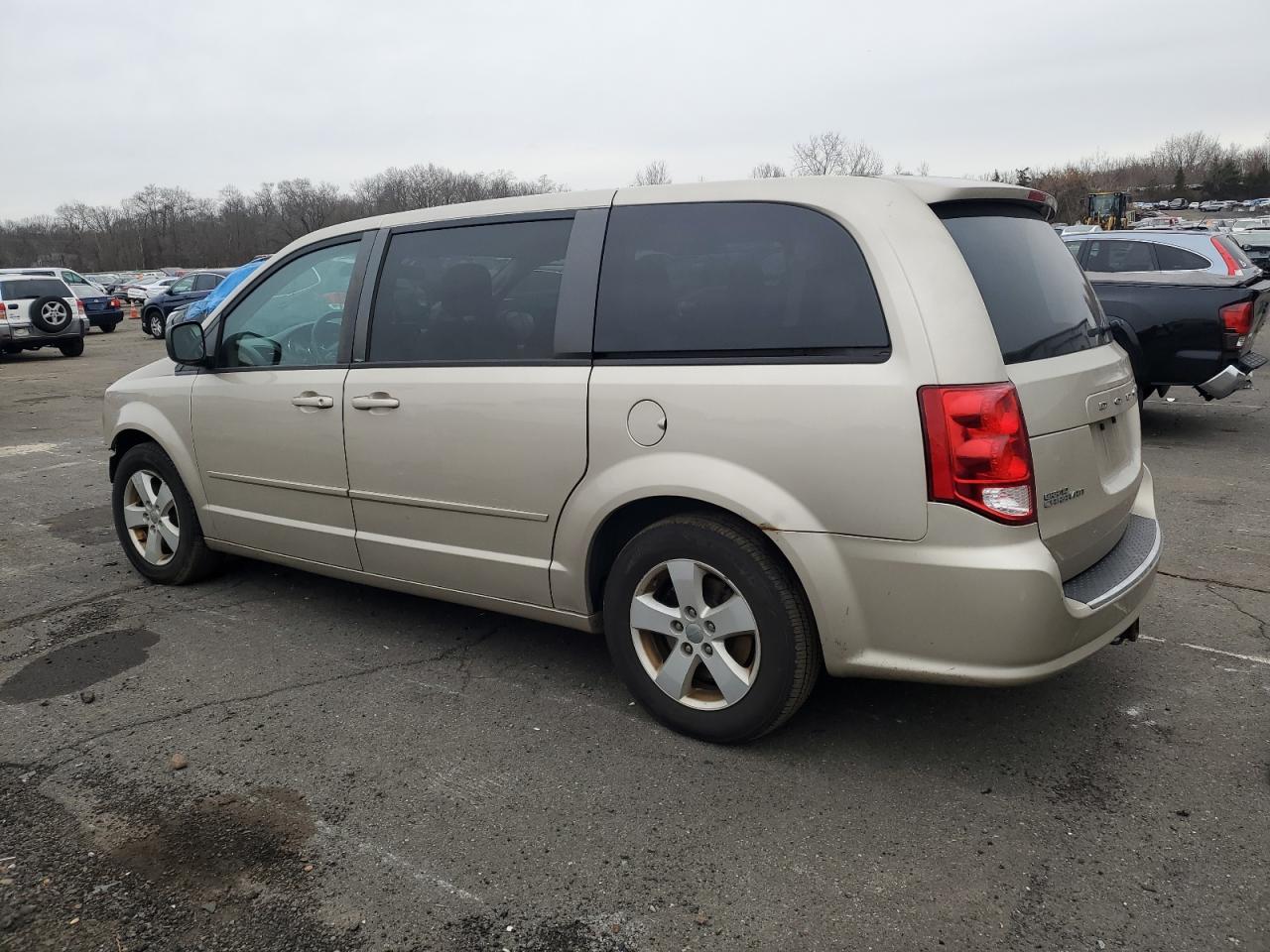 VIN 2C4RDGBGXDR736387 2013 DODGE CARAVAN no.2