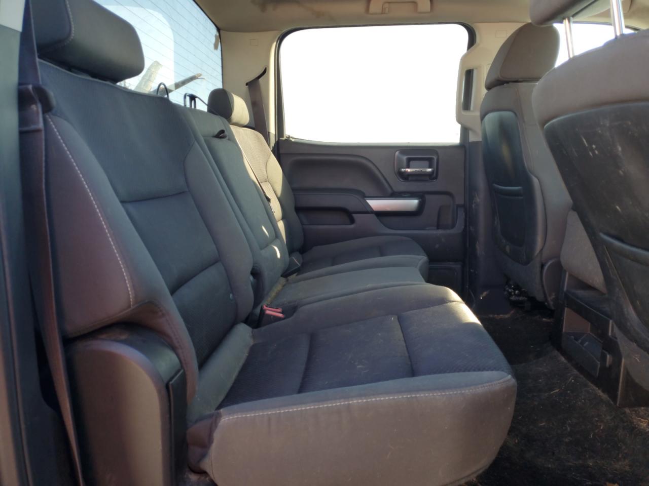2014 Chevrolet Silverado - Image 10