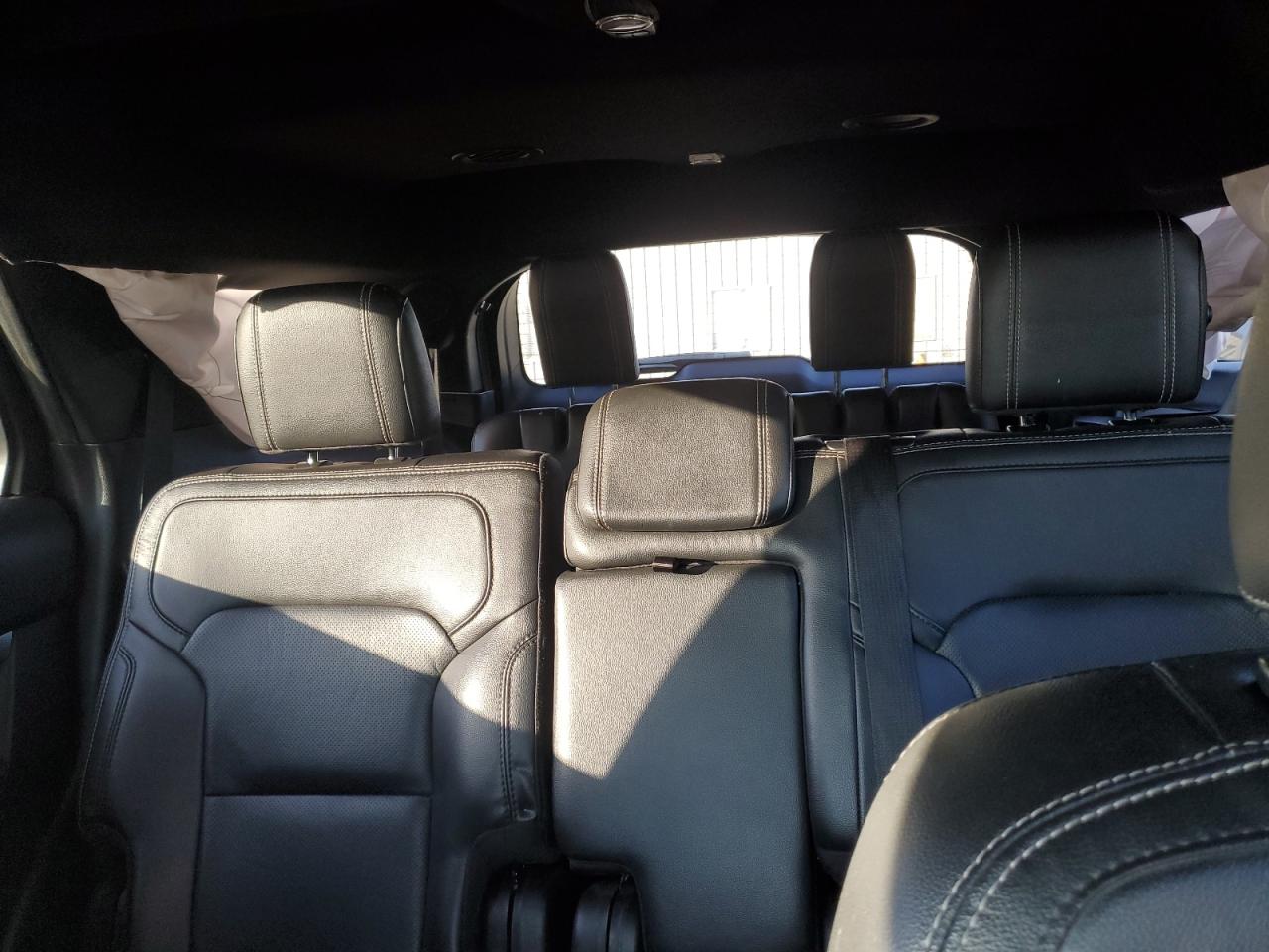 2018 Ford Explorer - Image 10