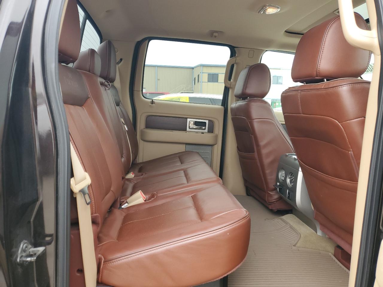 2013 Ford F-150 - Image 10