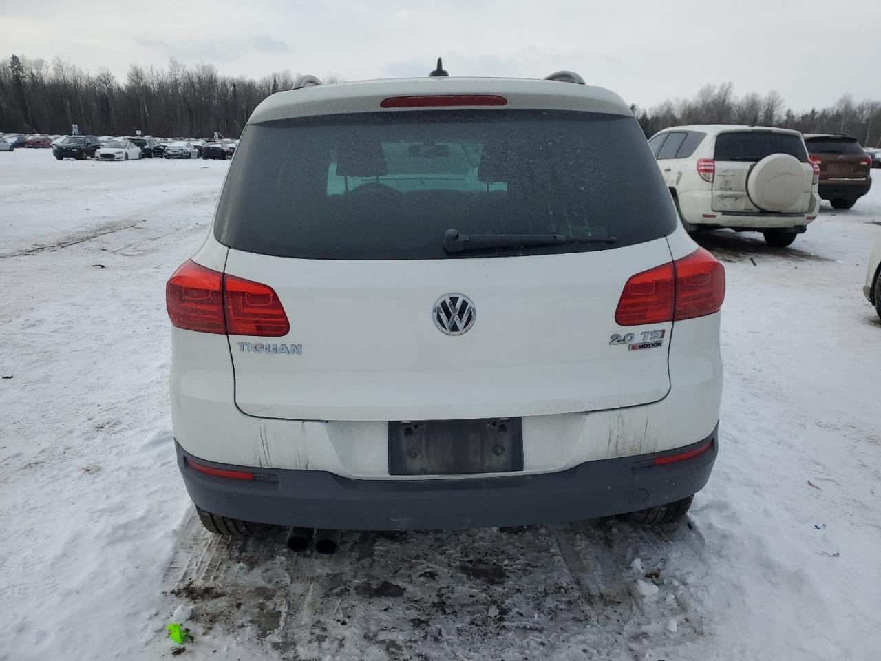 2016 Volkswagen Tiguan - Image 6