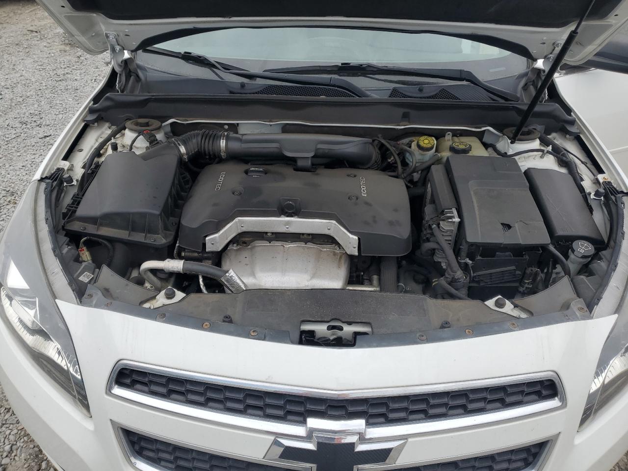 2013 Chevrolet Malibu - Image 11