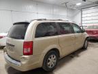 2010 Chrysler Town & Country Touring Plus за продажба в Des Moines, IA - Front End