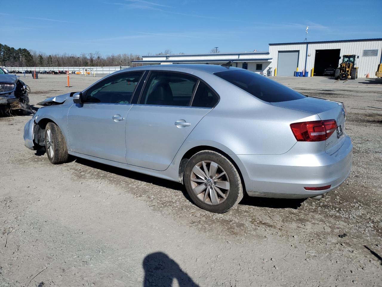 2015 Volkswagen Jetta - Image 2
