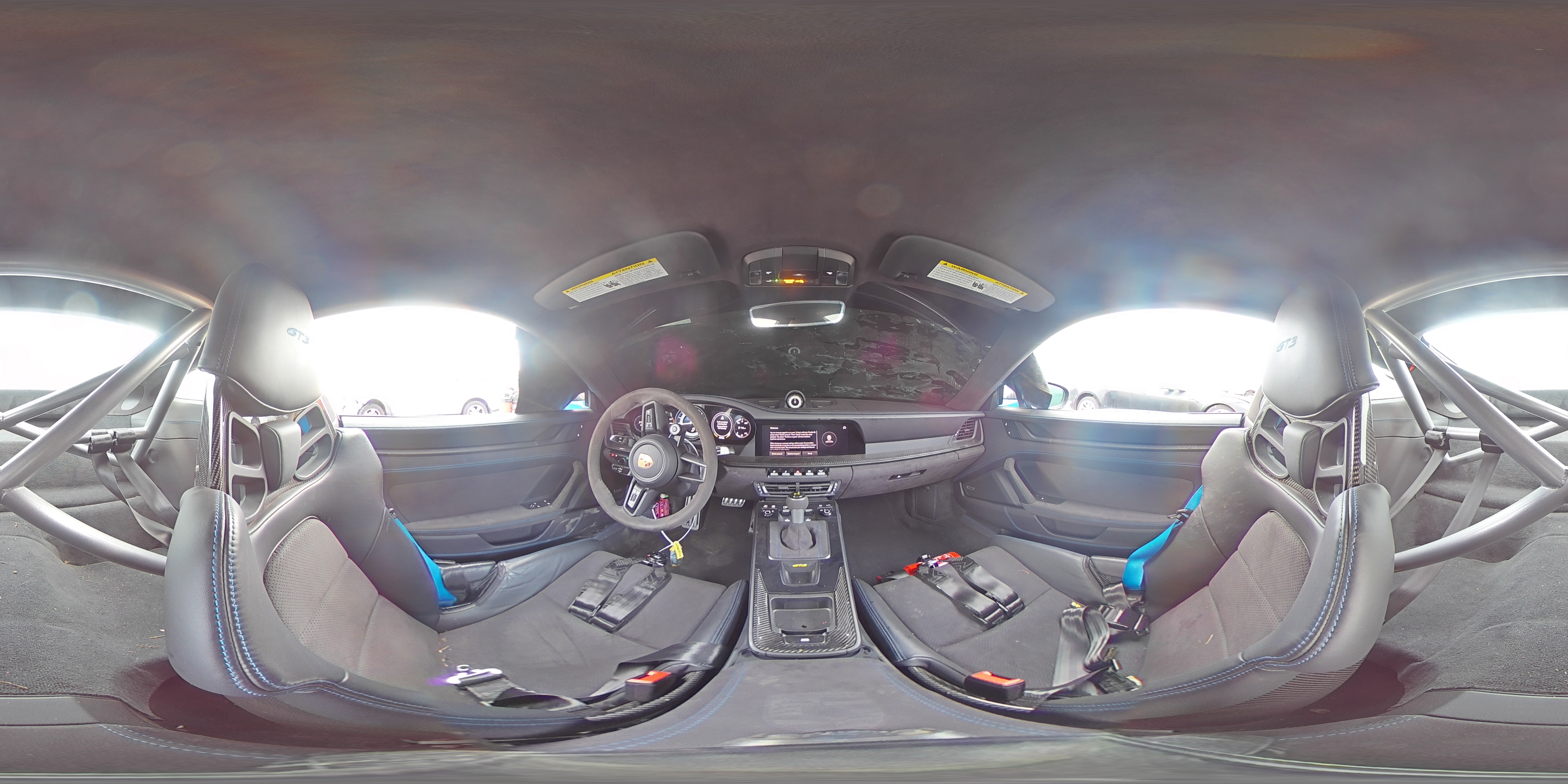 2022 Porsche 911 - Image 12