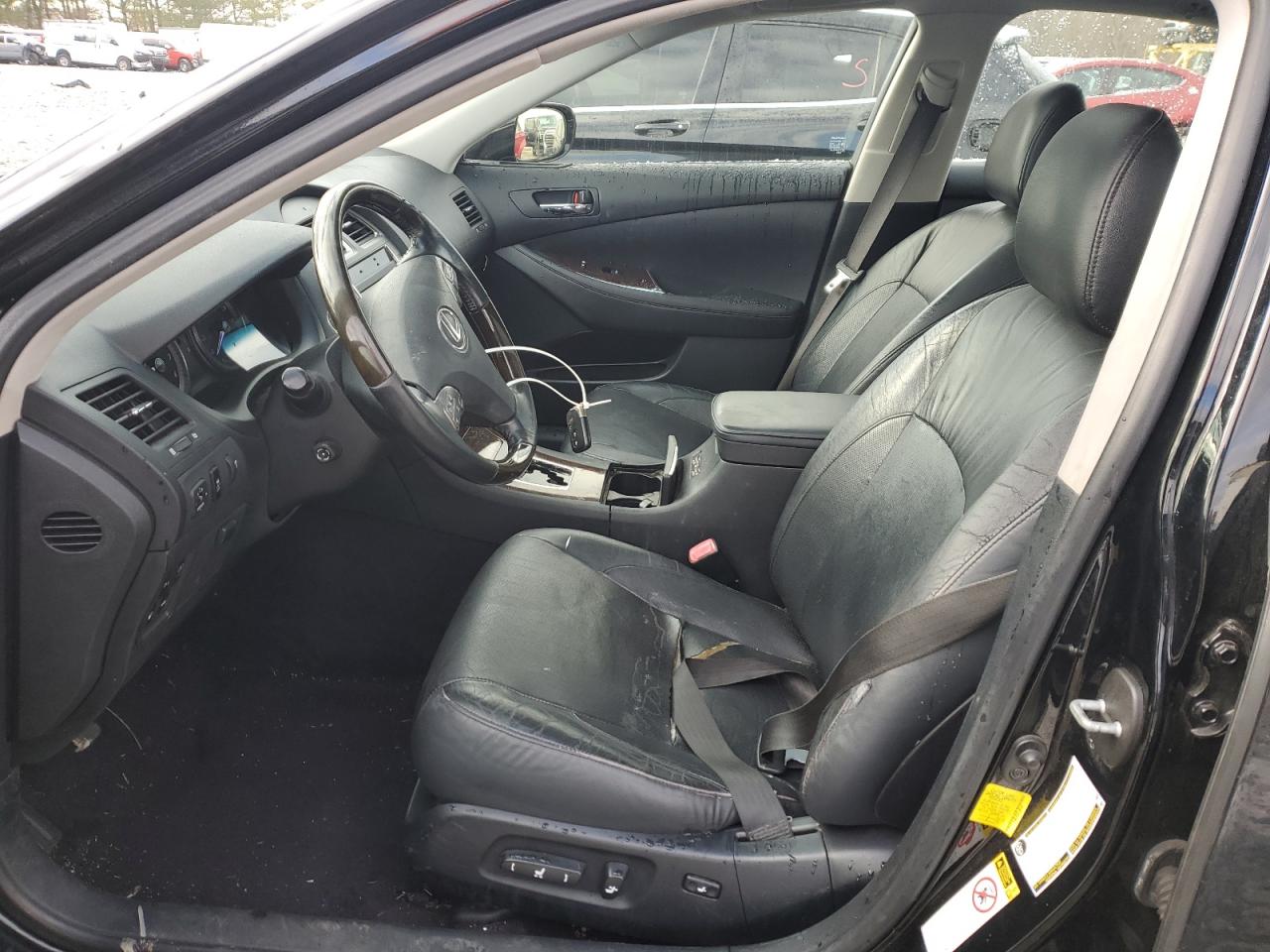 2012 Lexus ES - Image 7