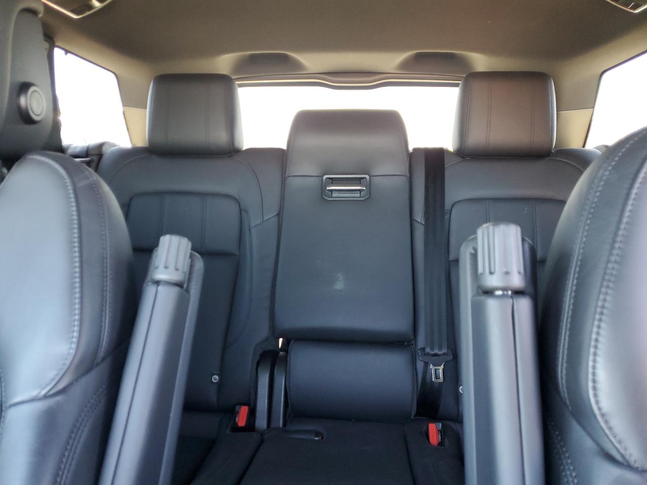 2019 Land Rover Range Rover - Image 10