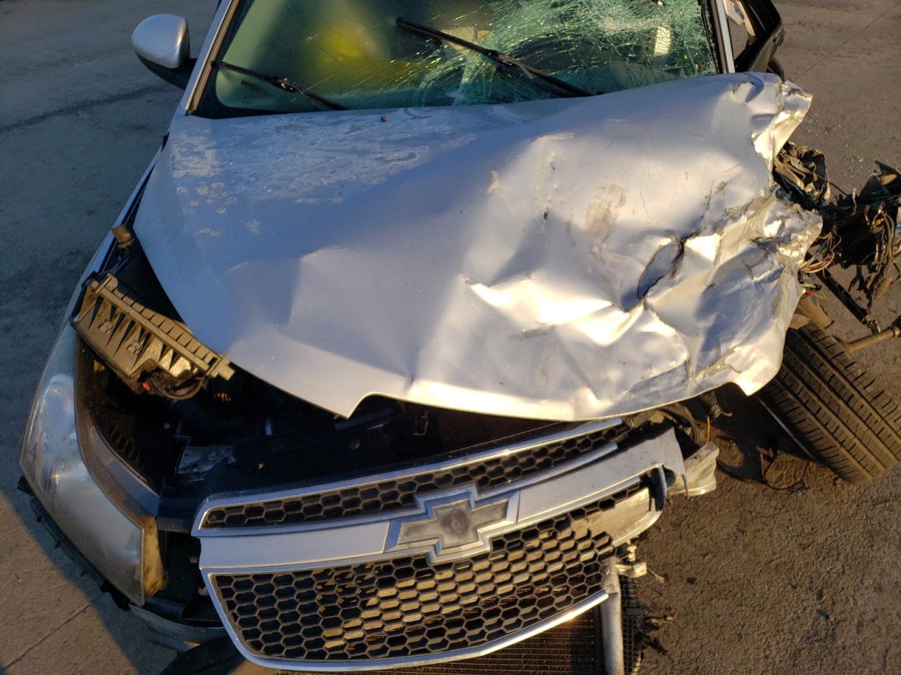 2014 Chevrolet Cruze - Image 12
