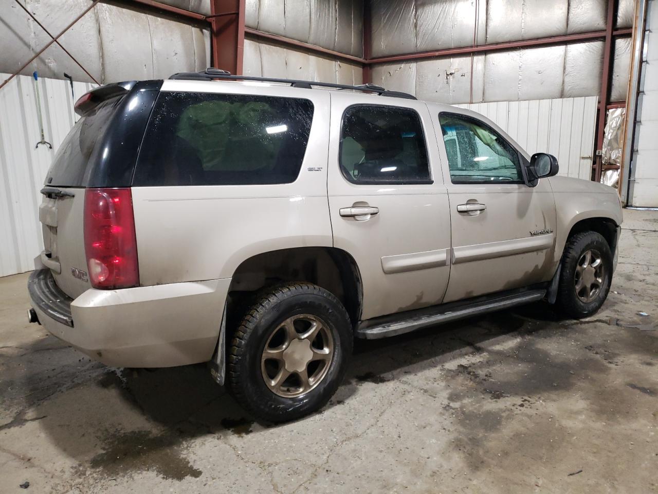 2007 GMC Yukon - Image 3