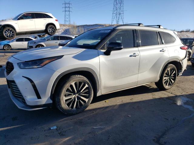 2022 Toyota Highlander Xse