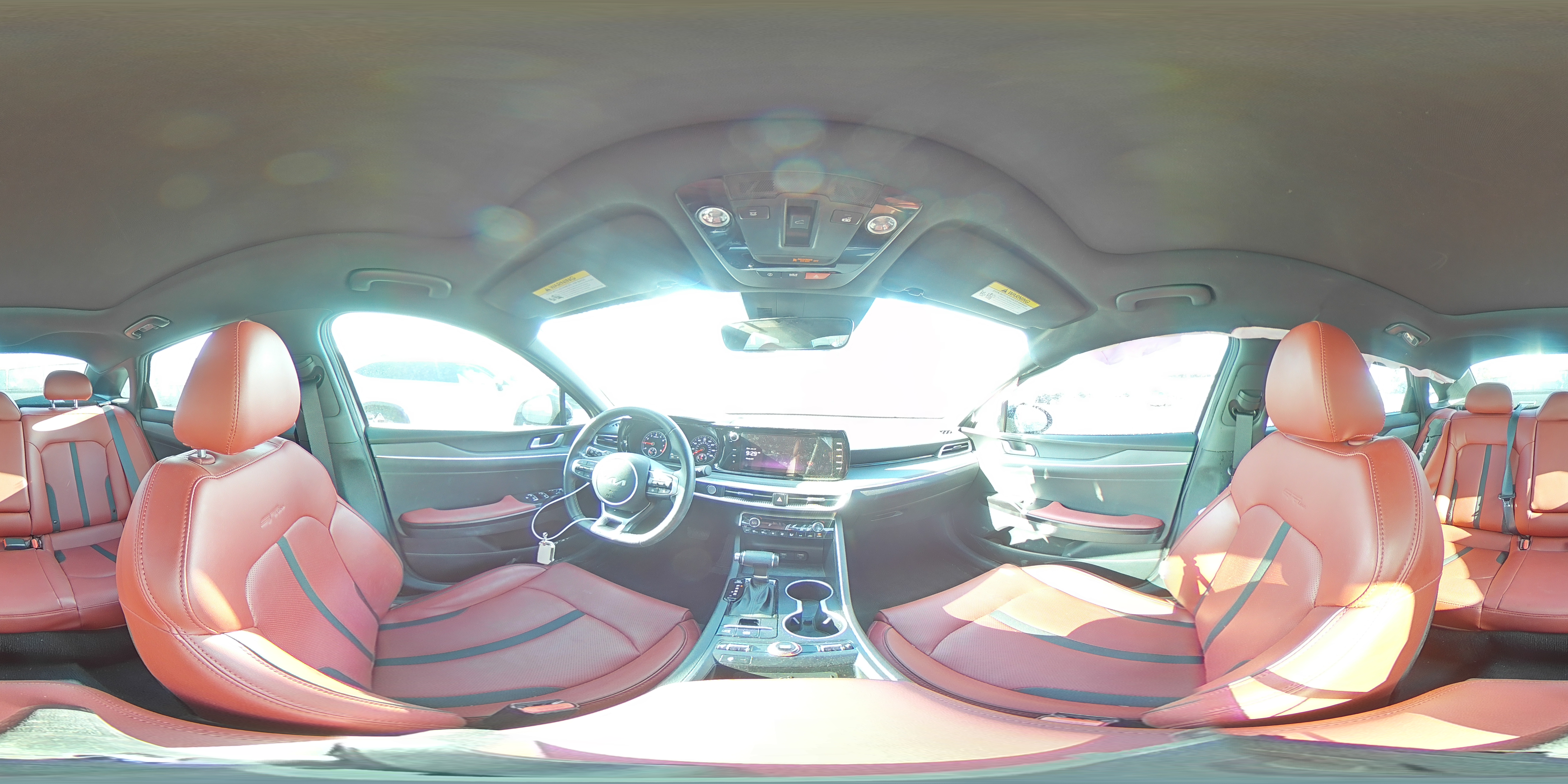 2024 Kia K5 - Image 12