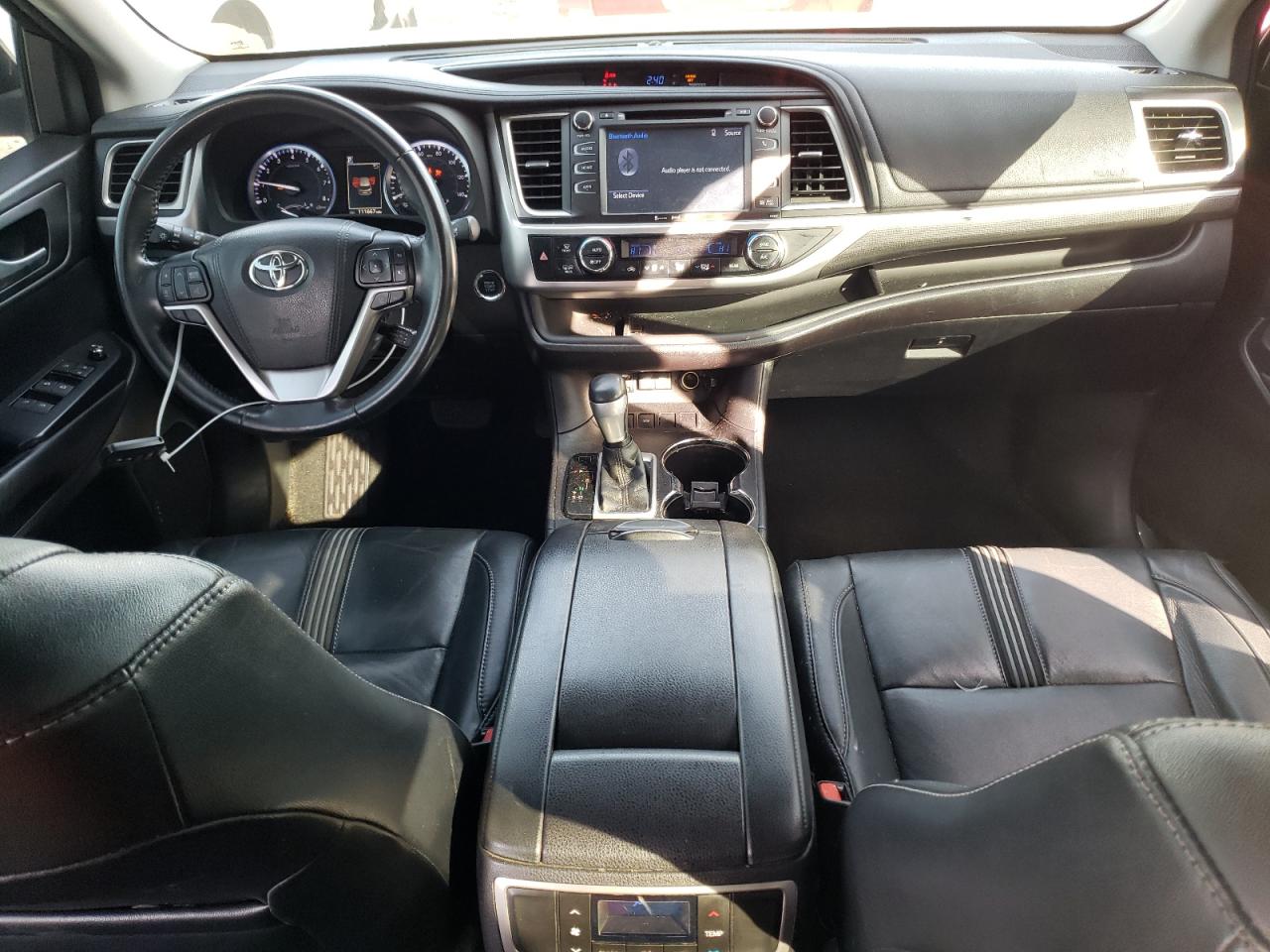 2017 Toyota Highlander - Image 8