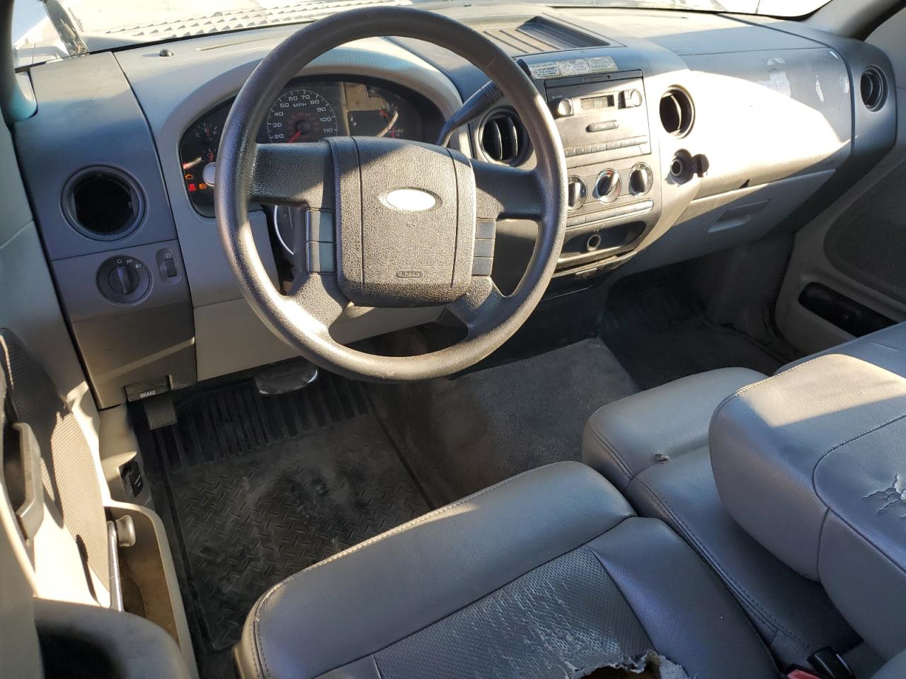 2006 Ford F-150 - Image 8