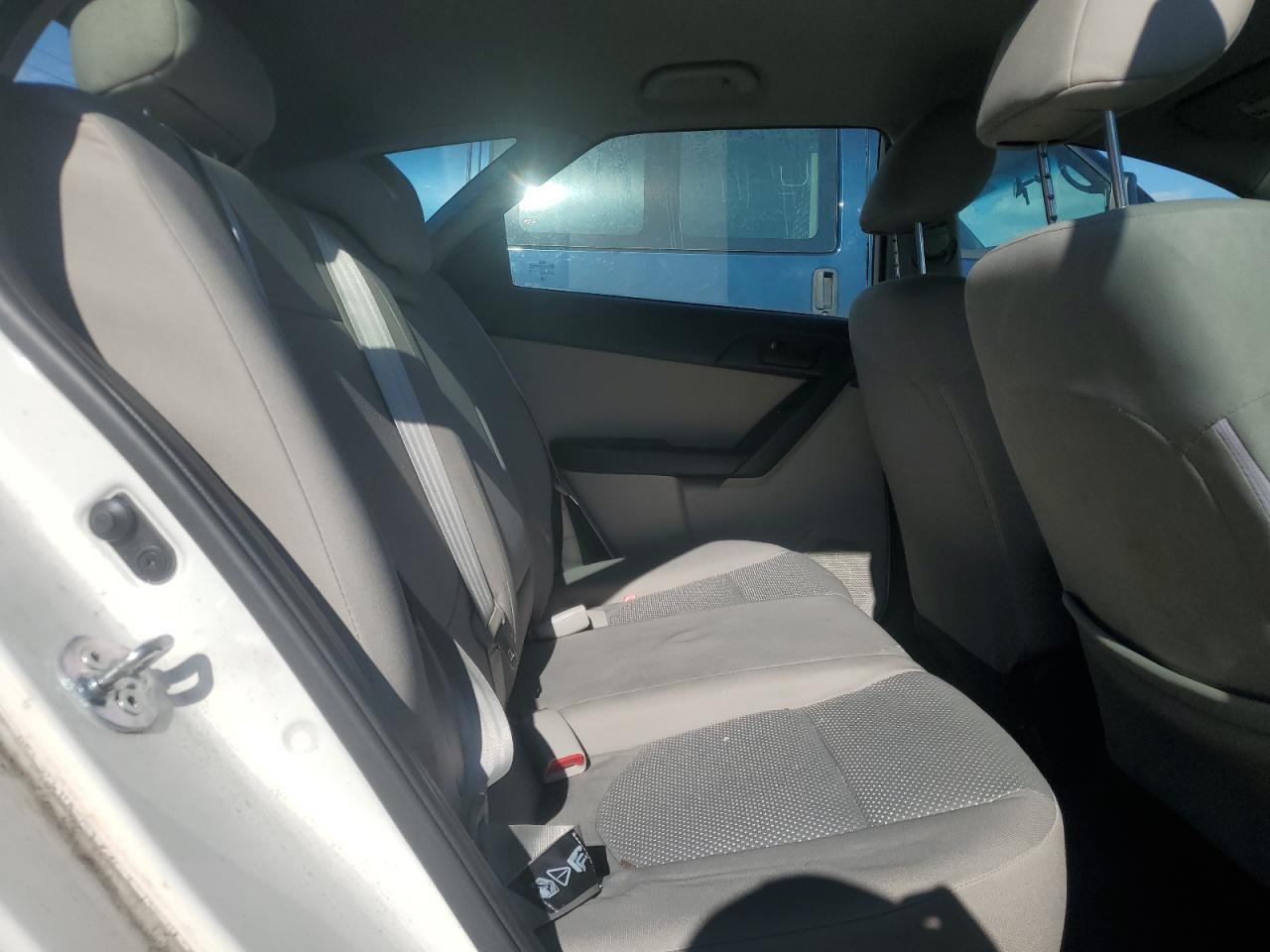 2012 Kia Forte - Image 10
