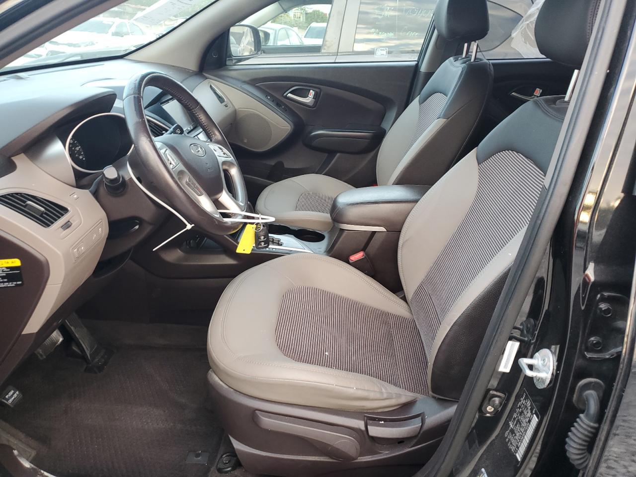 2013 Hyundai Tucson - Image 7