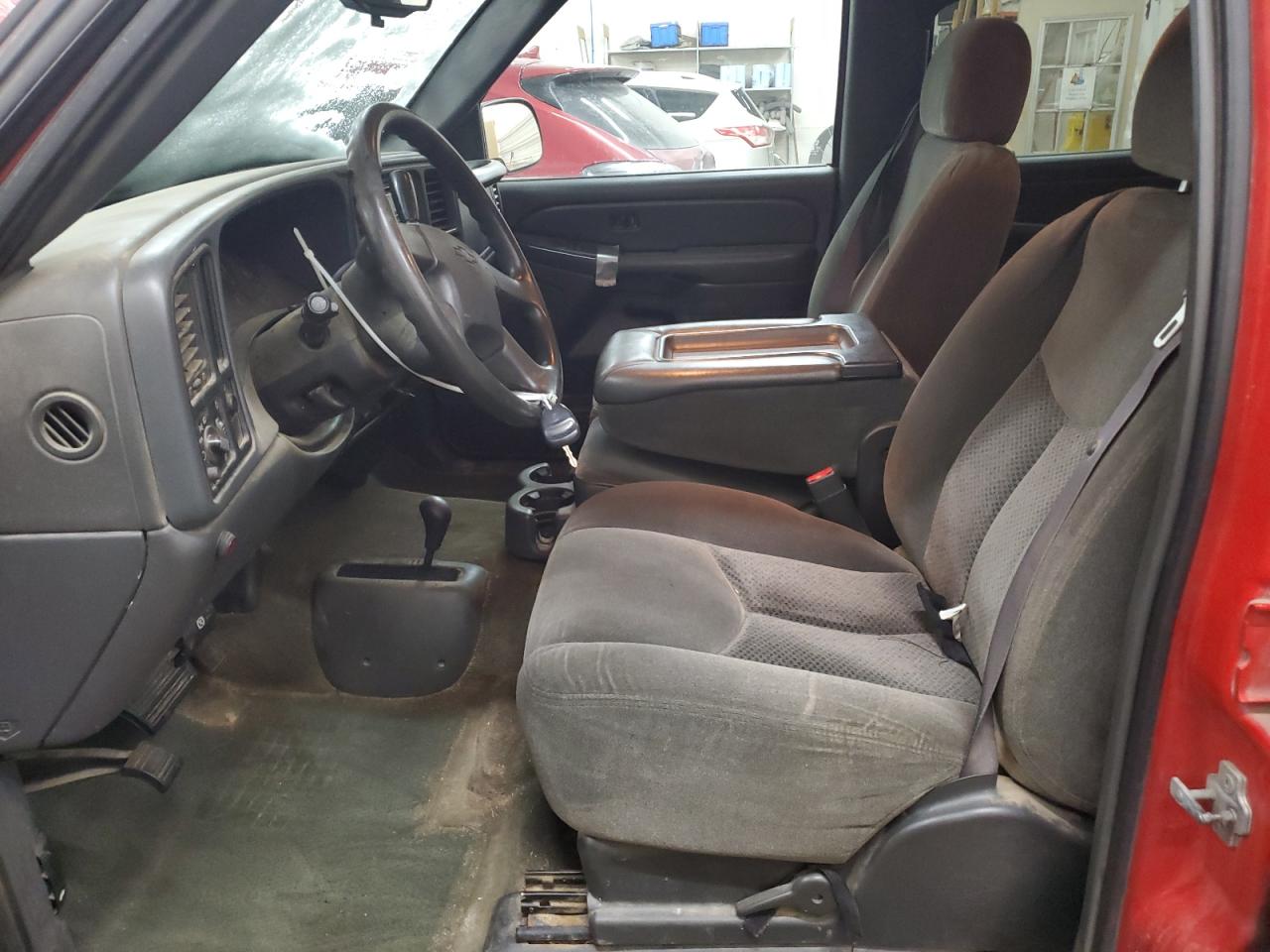 2007 Chevrolet Silverado - Image 7