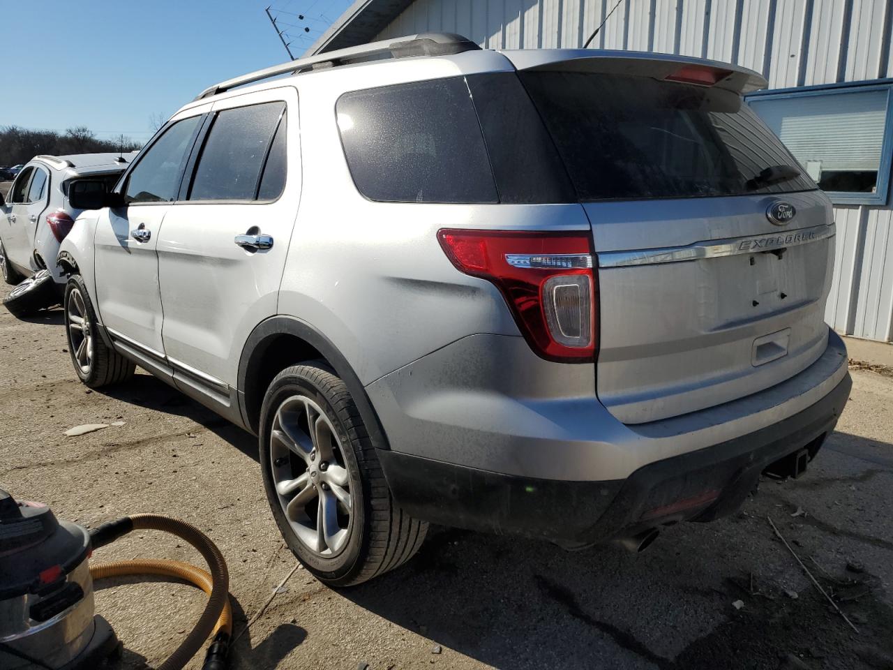 2012 Ford Explorer - Image 2