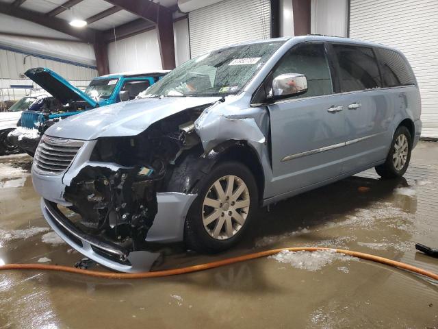 2012 Chrysler Town & Country Touring L