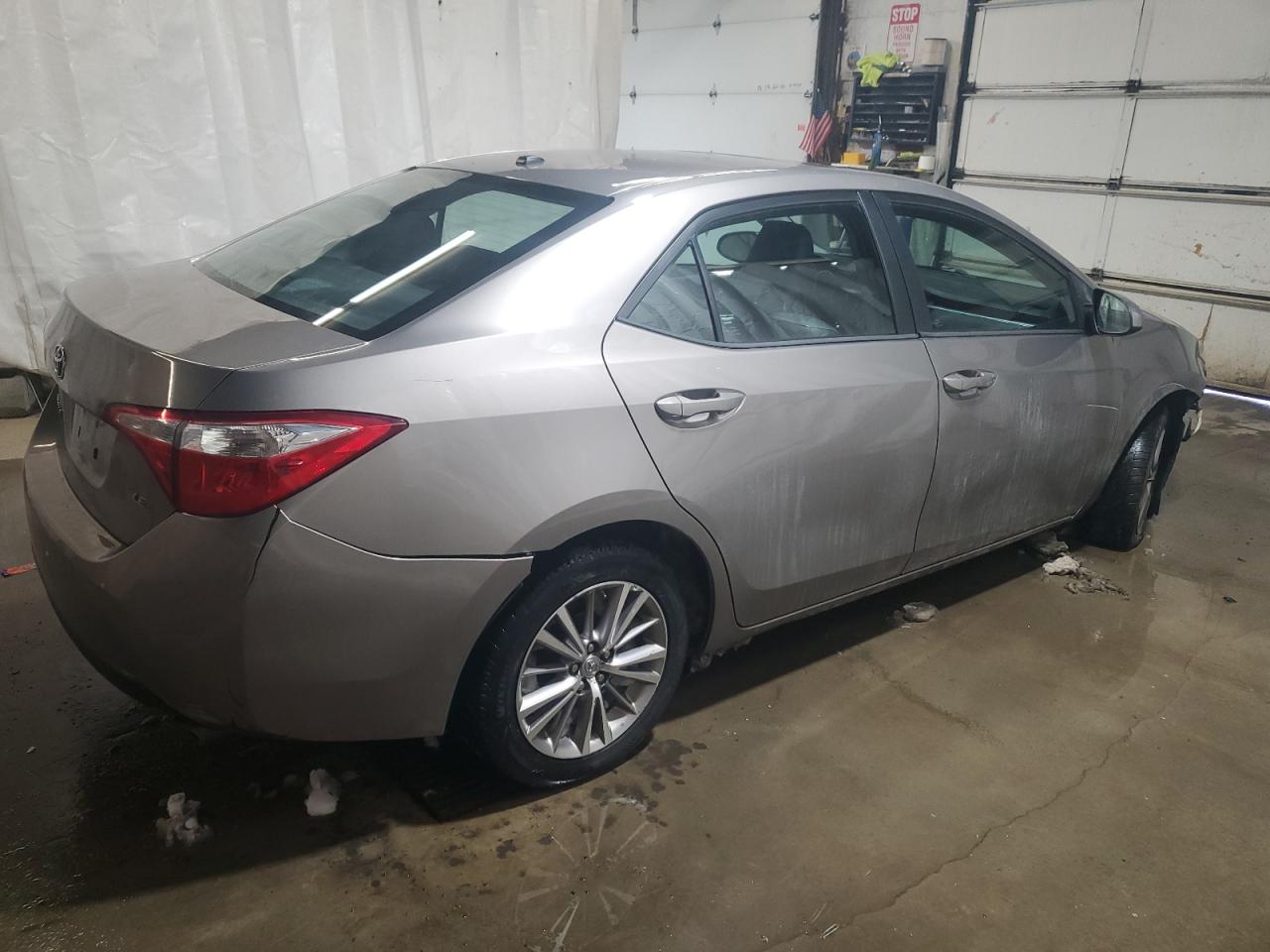 2015 Toyota Corolla - Image 3