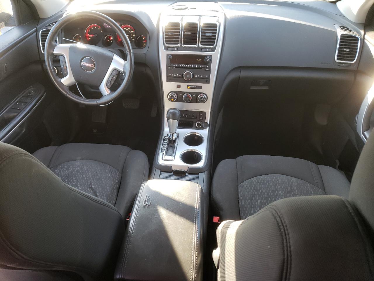 2012 GMC Acadia - Image 8