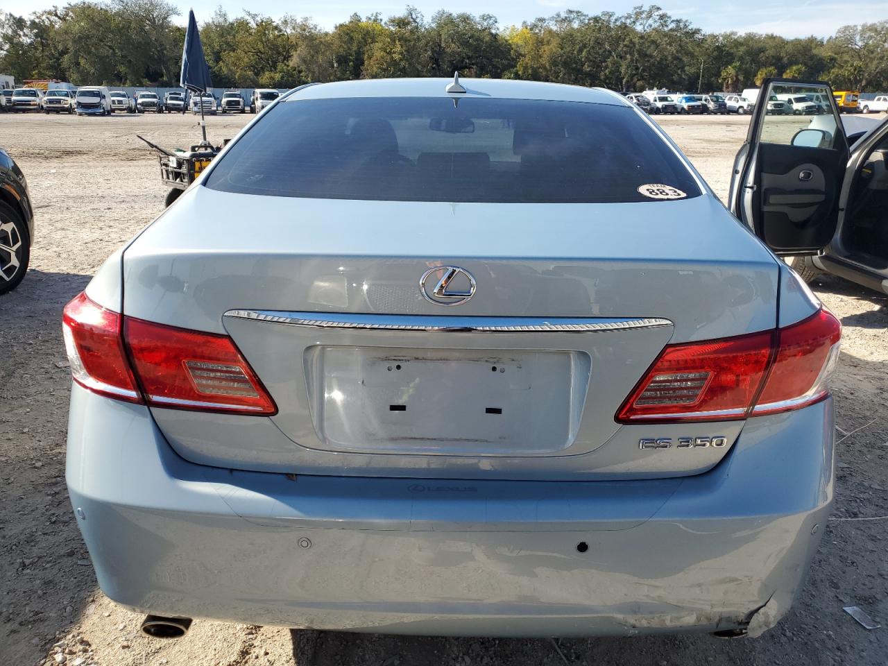 2011 Lexus ES - Image 6