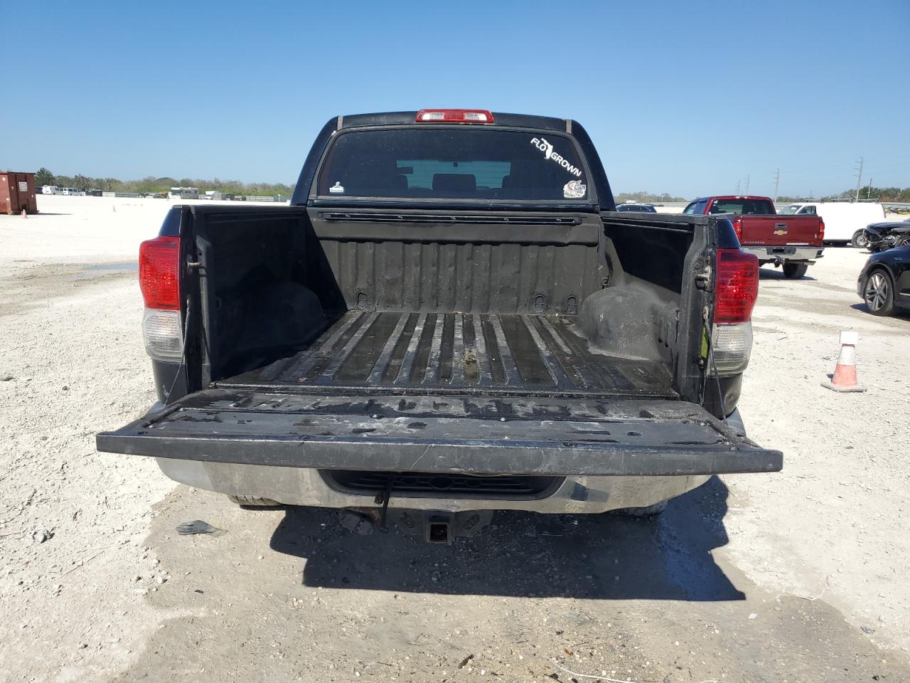 2013 Toyota Tundra - Image 6