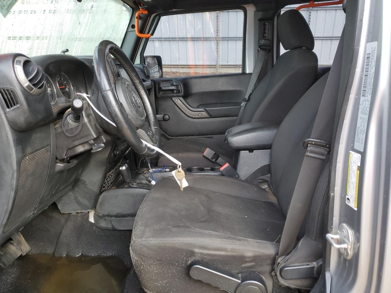 2016 Jeep Wrangler - Image 7