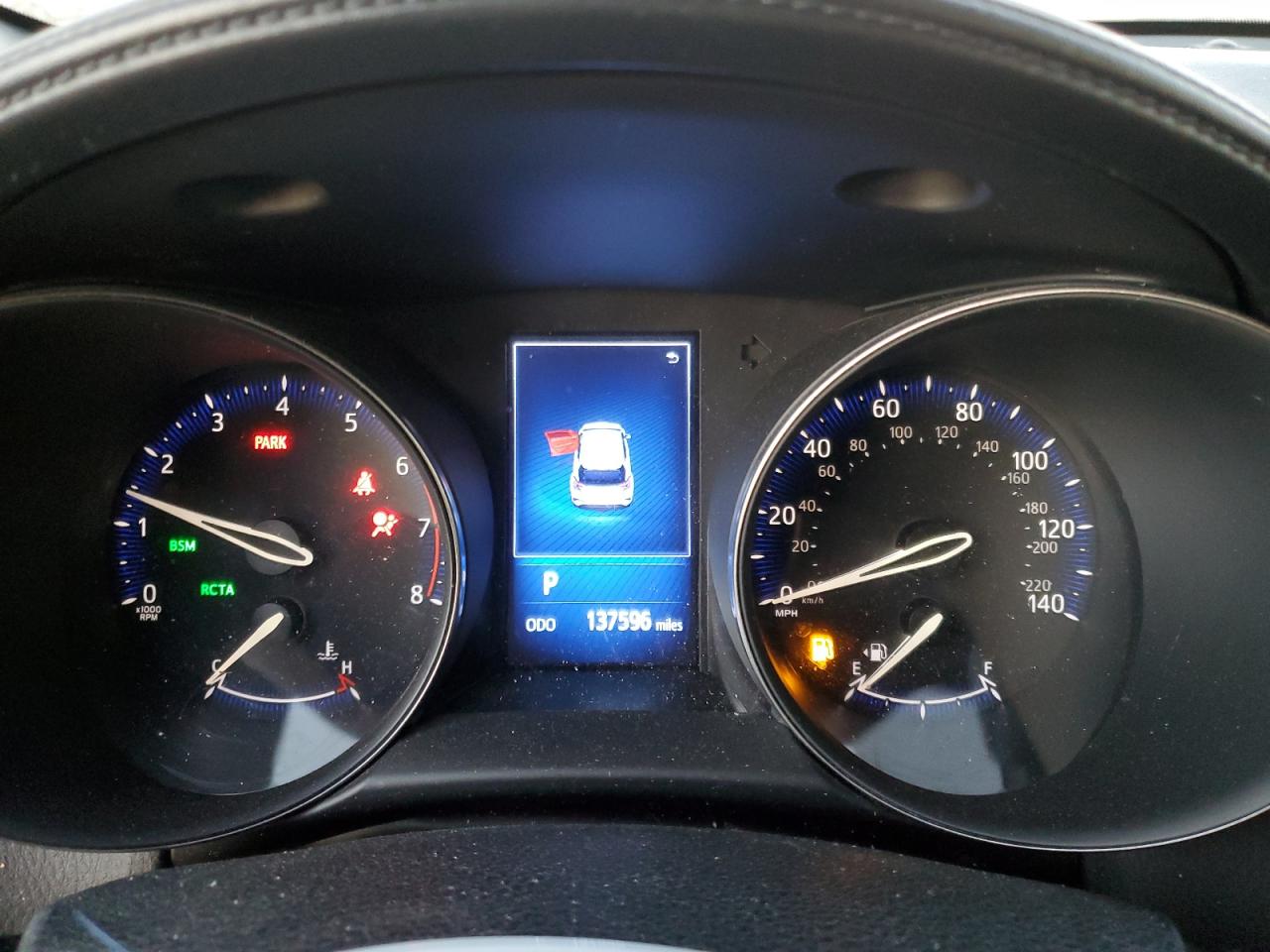 NMTKHMBX8JR003034 TOYOTA C-HR 2018