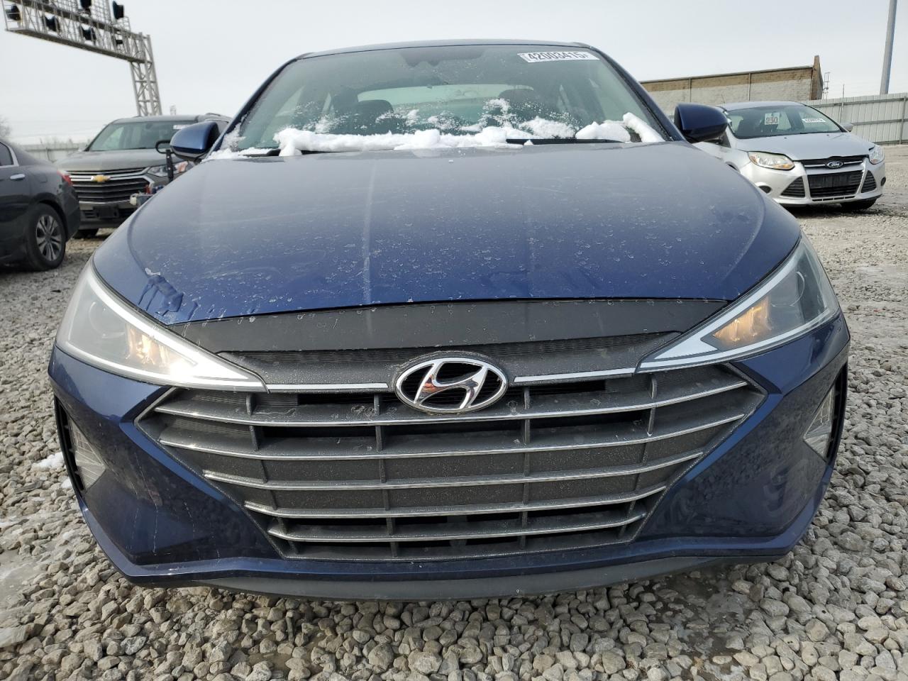 2019 Hyundai Elantra - Image 5
