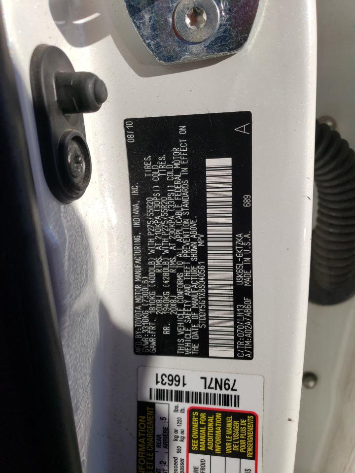 2011 Toyota Sequoia - Image 13