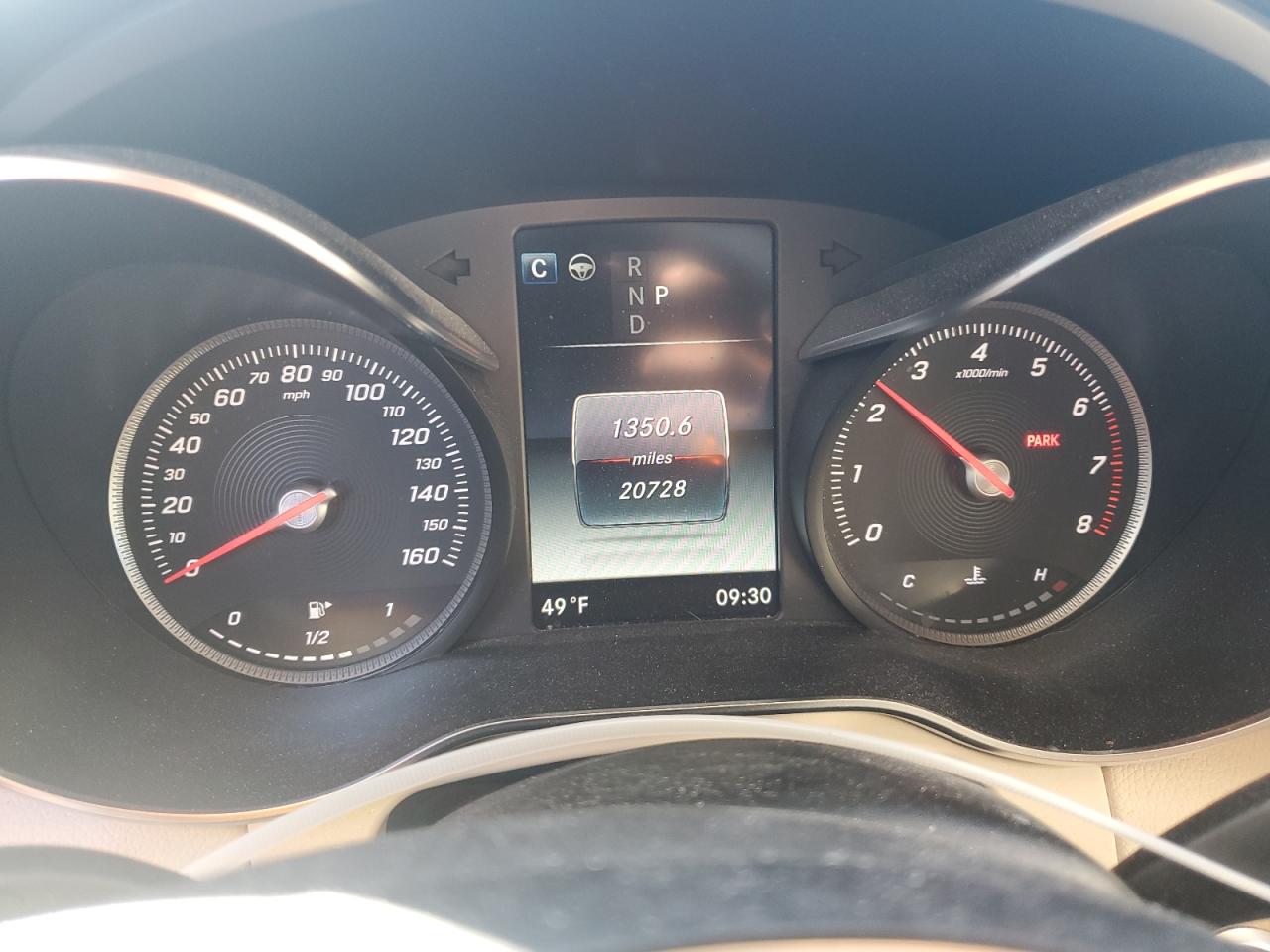 2018 Mercedes-Benz GLC - Image 9