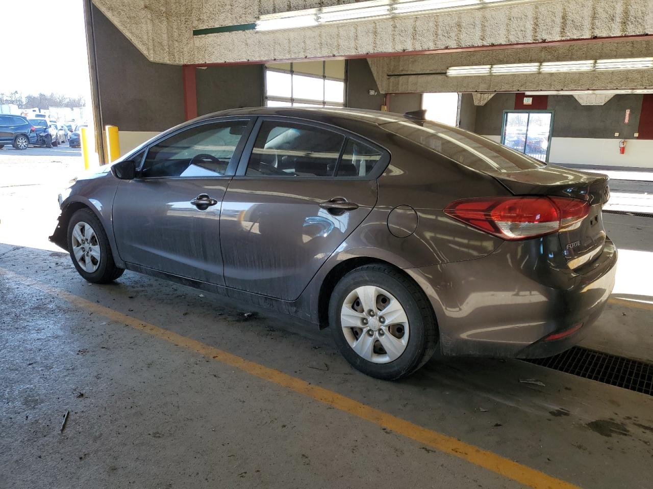 2018 Kia Forte - Image 2