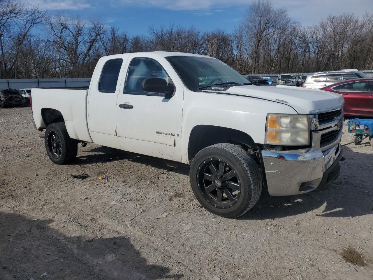 2008 Chevrolet Silverado - Image 4