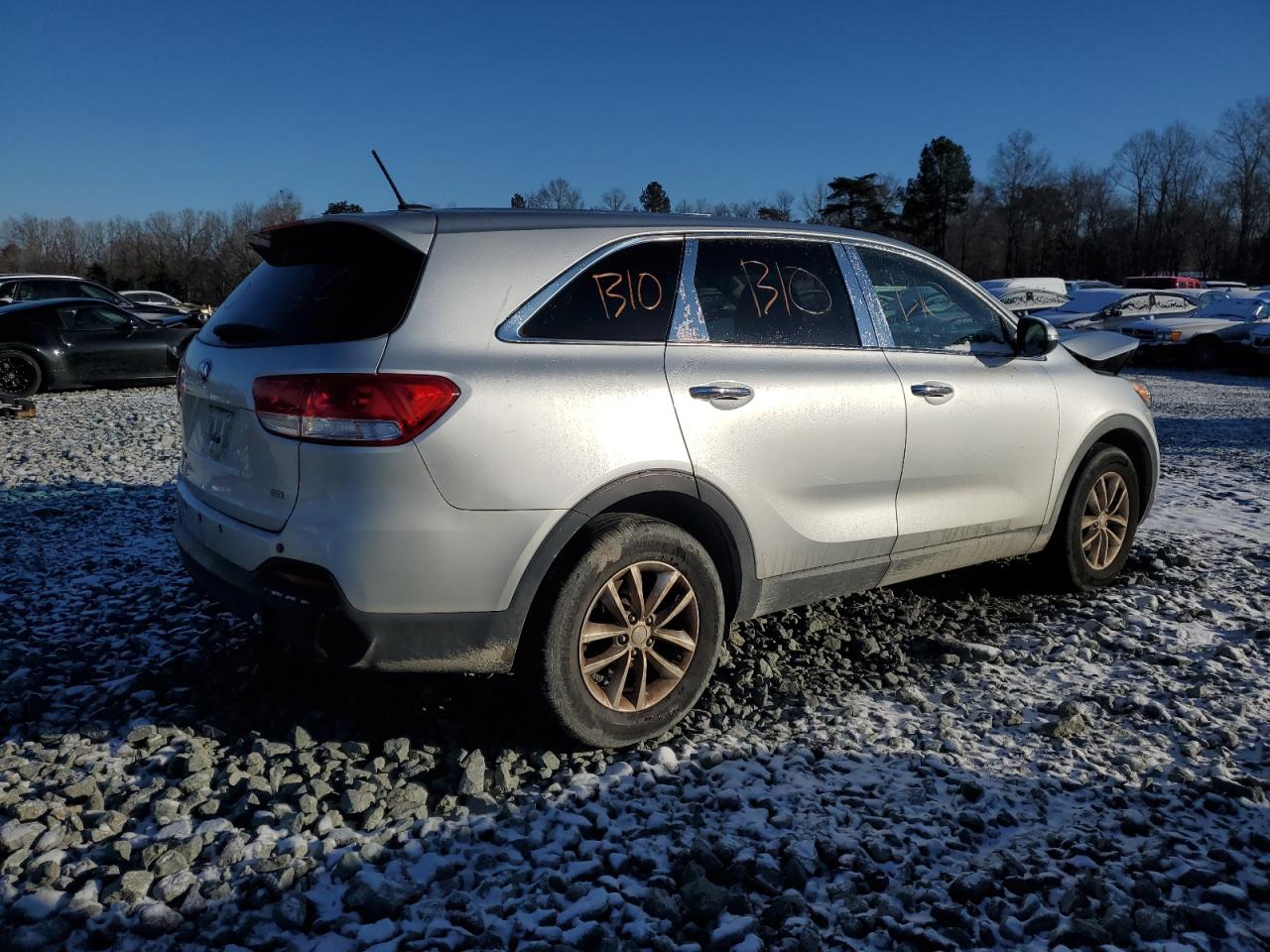 2016 Kia Sorento - Image 3