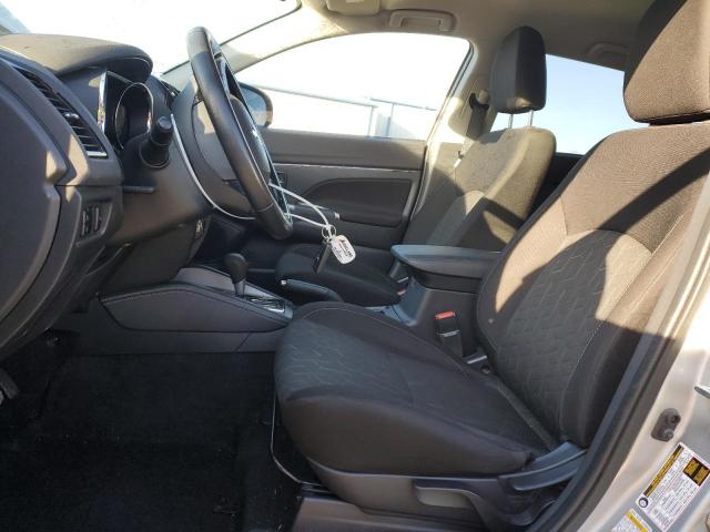  MITSUBISHI OUTLANDER 2021 Srebrny