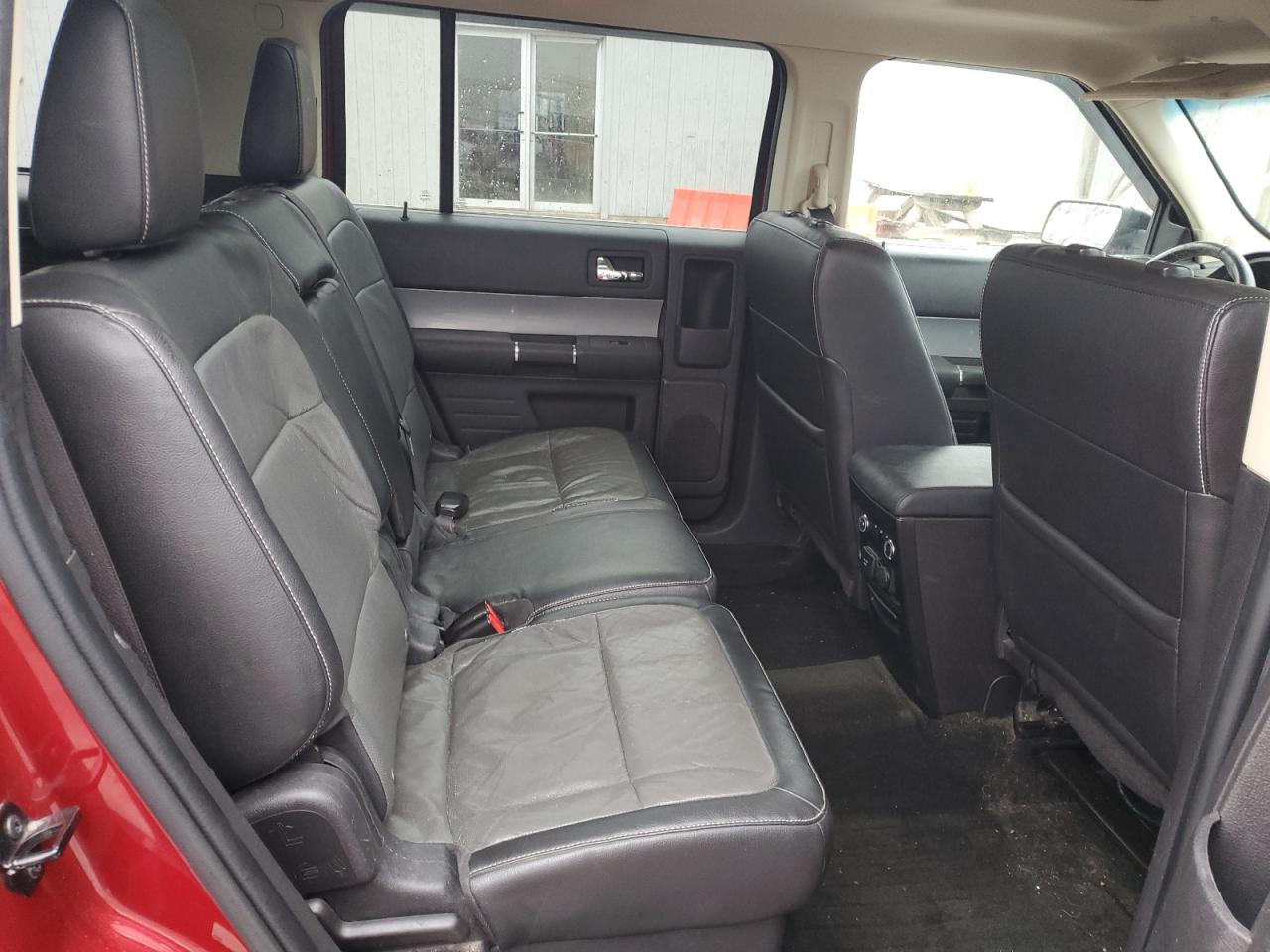 2015 Ford Flex - Image 11