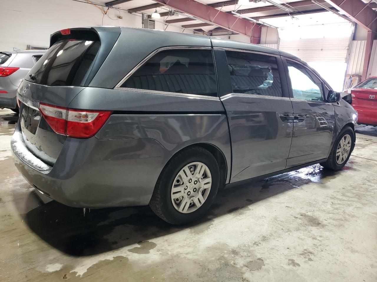 2012 Honda Odyssey - Image 3