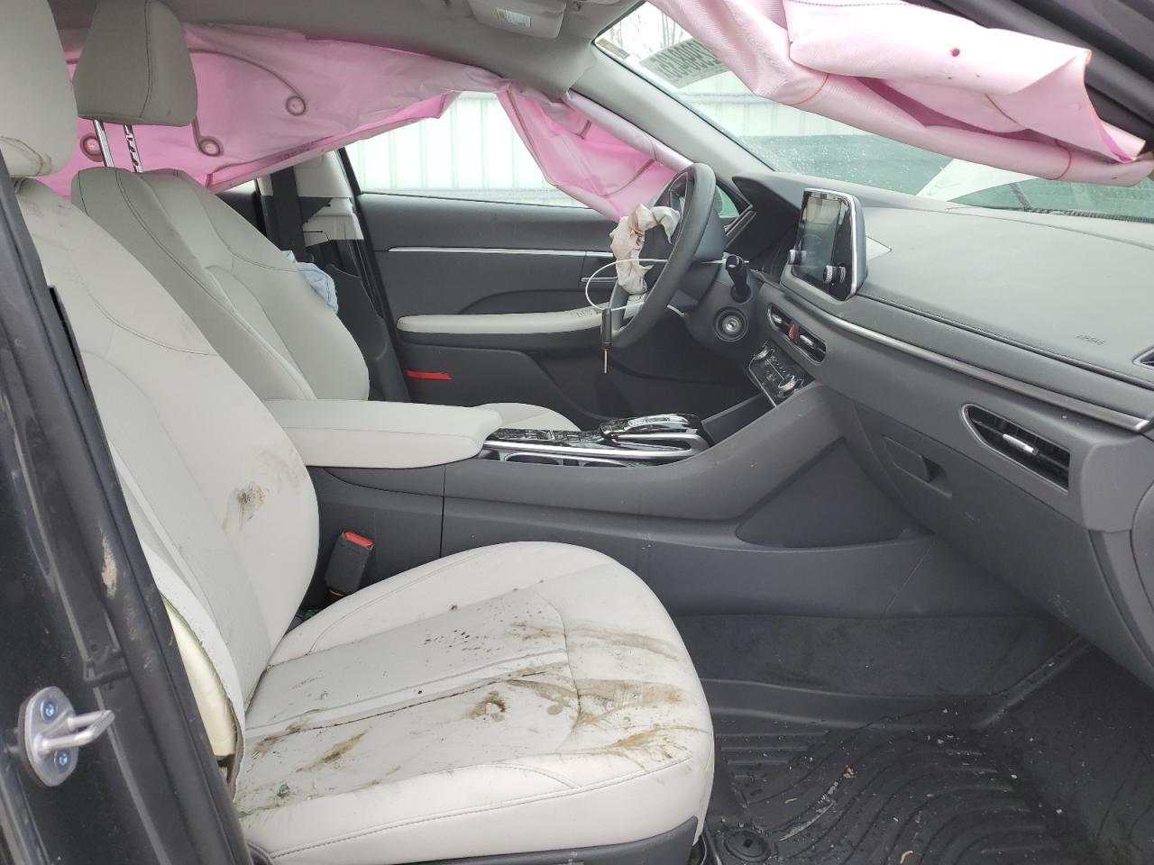 2023 Hyundai Sonata - Image 7