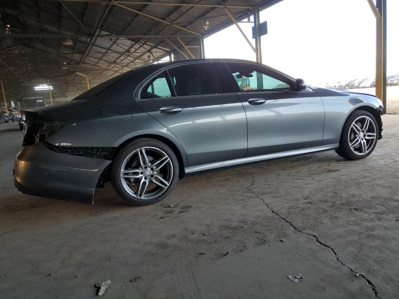 2017 Mercedes-Benz E-klasse - Image 3