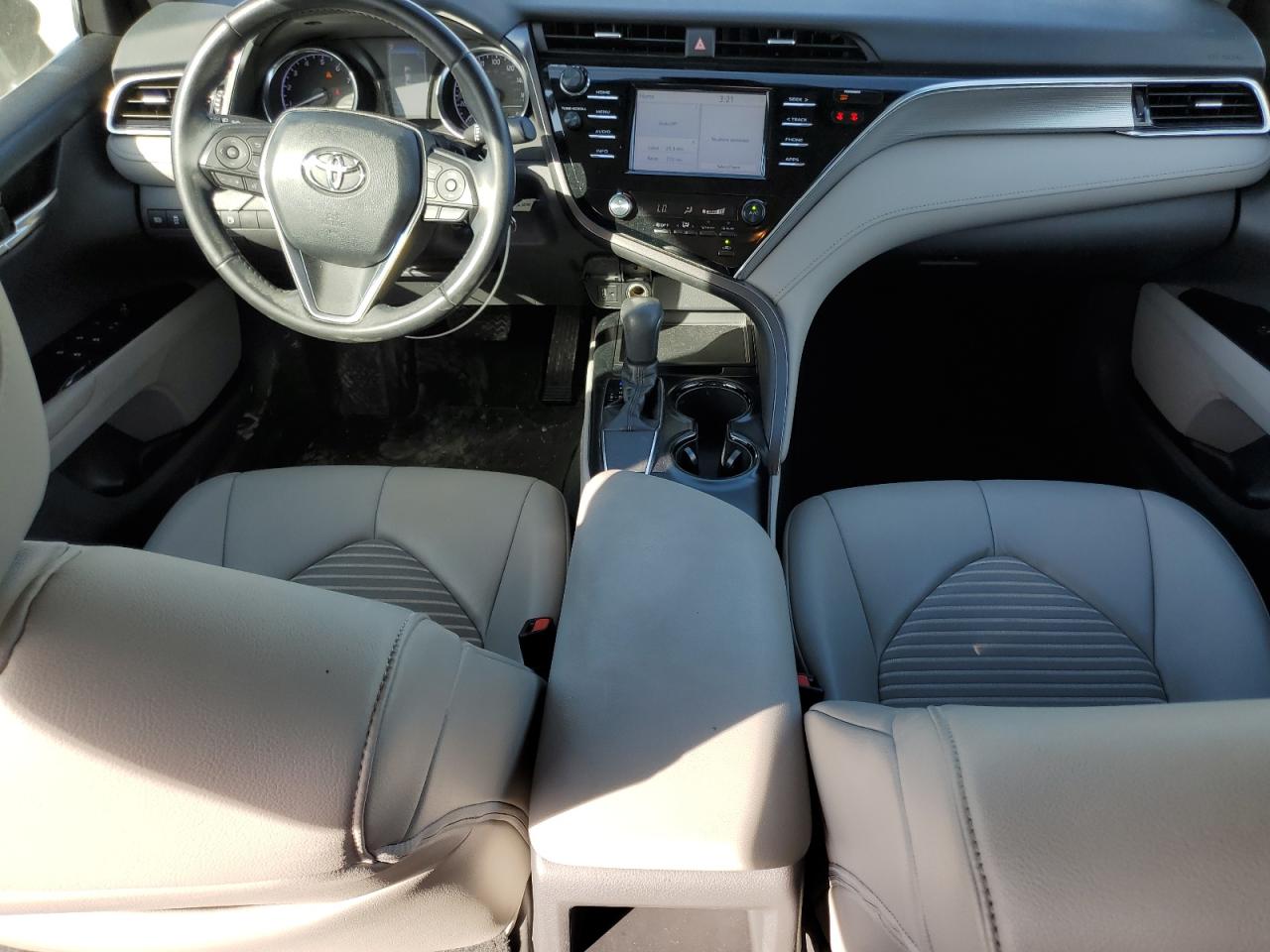 2018 Toyota Camry - Image 8